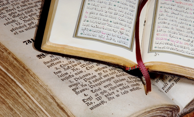 Photo of ISTRAŽIVANJE: Kur'an ili Biblija – Koja knjiga sadrži više nasilja